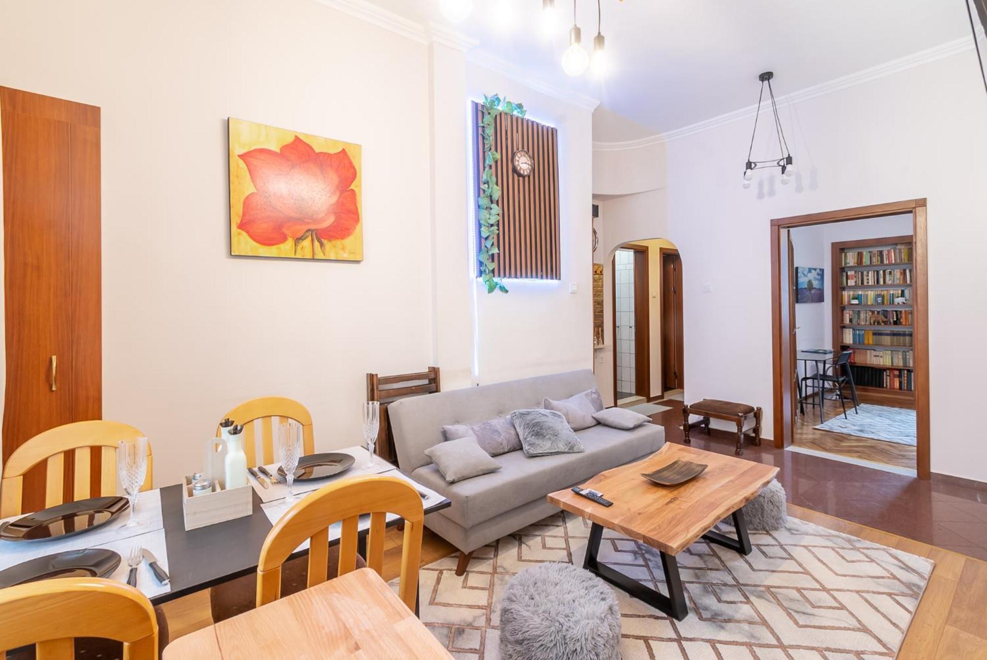 Vintage Home By Ndk And Vitosha Blvd With Free Secured Parking Sofia Esterno foto