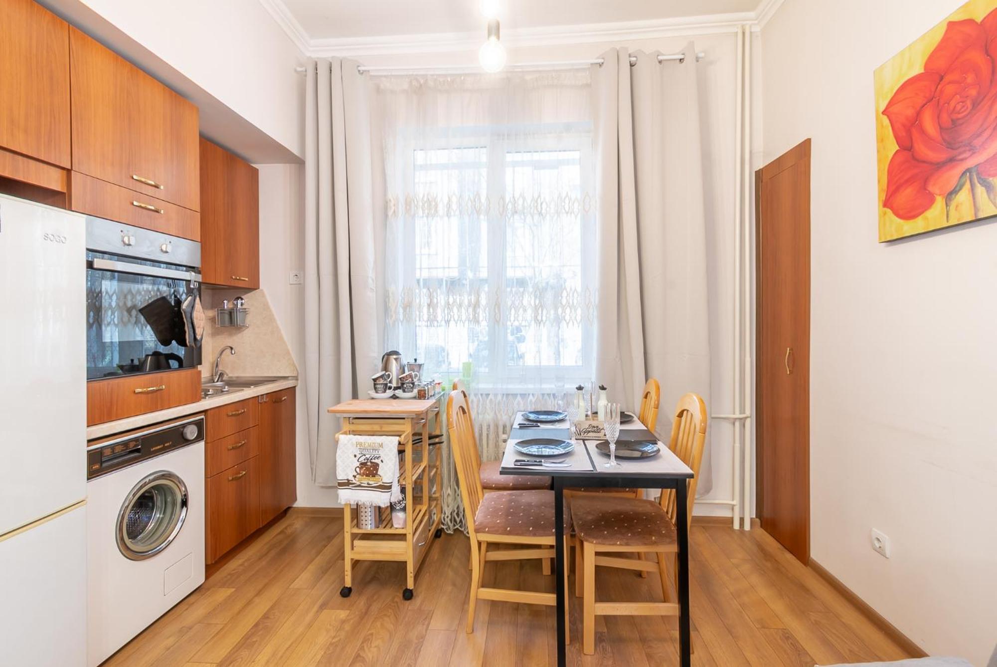 Vintage Home By Ndk And Vitosha Blvd With Free Secured Parking Sofia Esterno foto